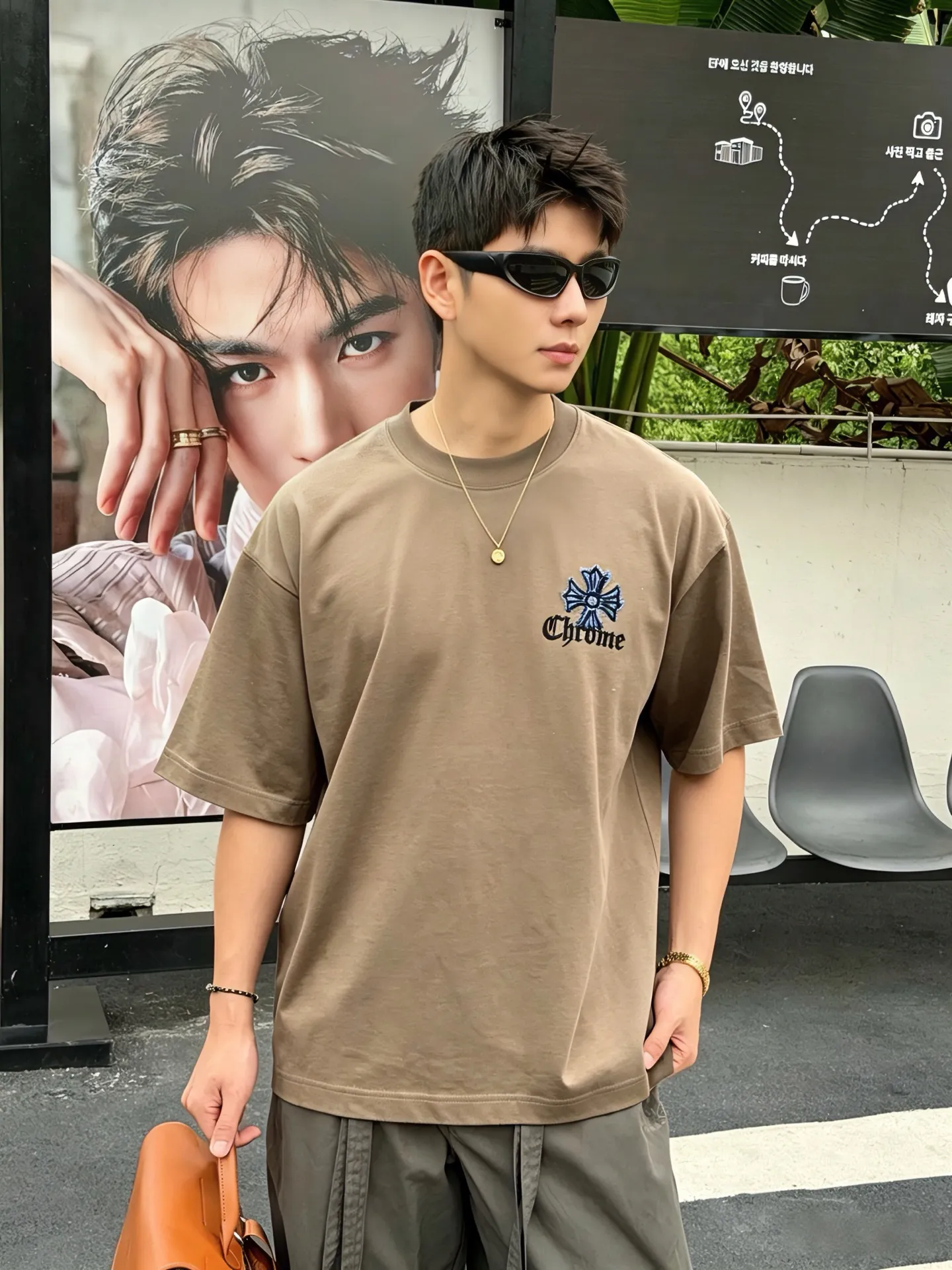 CH～ 《 》 tee ， Same Style ， : Black White Coffee Brown Size：S（90-130 ） M（125-150 ） L（135-165 ） XL（160-190 ） XXL（185 ）